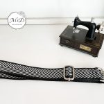Taschengurtband verstellbar *schwarz & silber/silber*